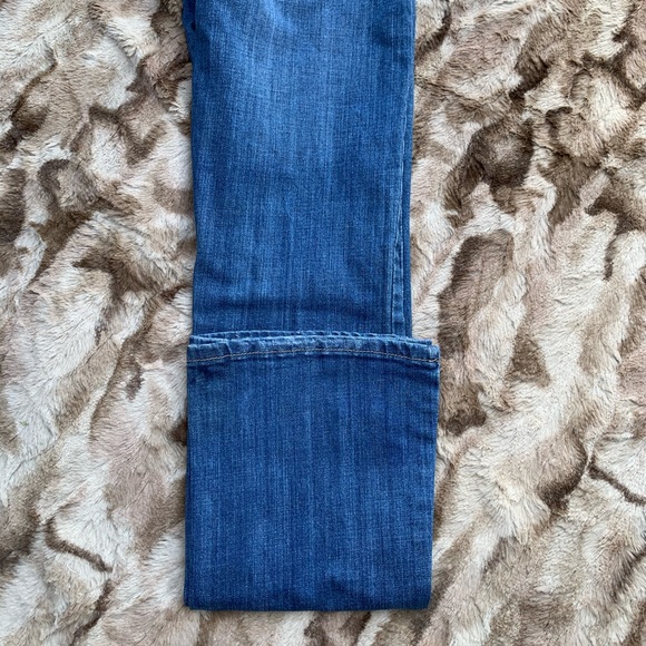 Lot 29 women’s   size 9 tweety bird boot cut jeans - Picture 2 of 10